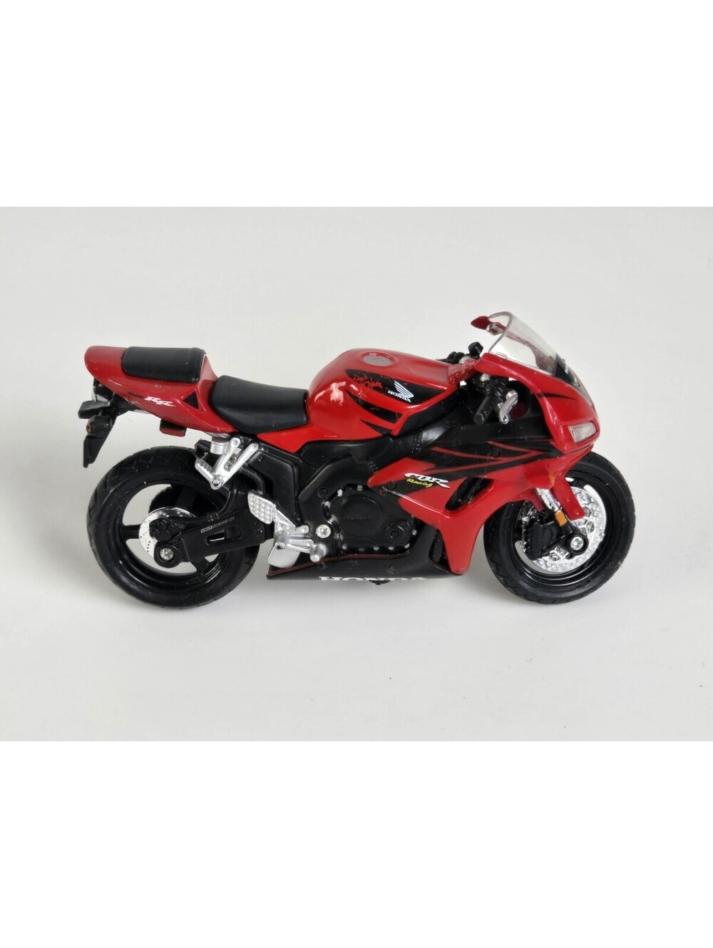 Maisto Honda CBR 1000RR Diecast 1:12 Scale Motorcycle Model Loose